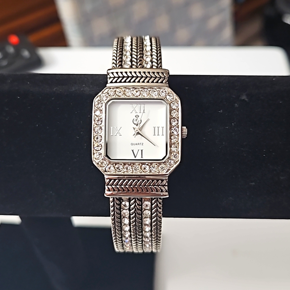 Premier Watch
